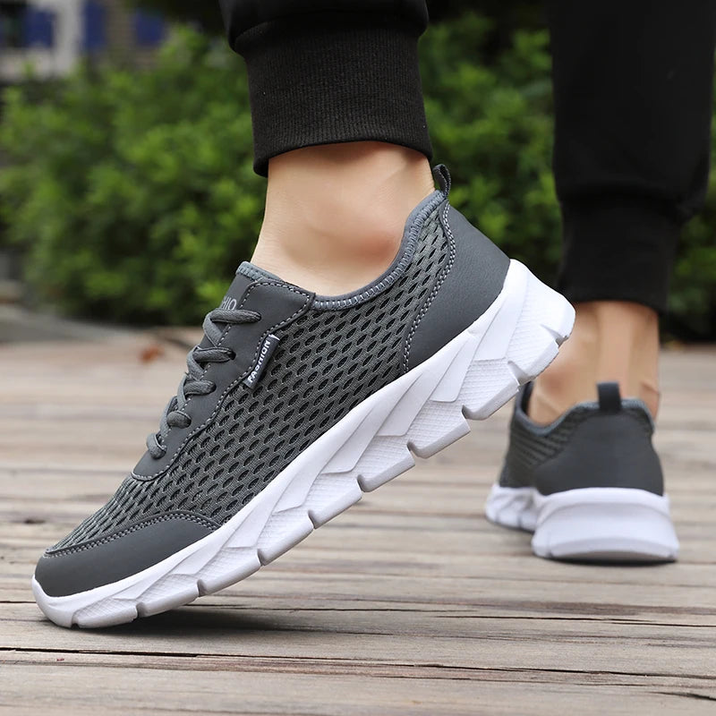 New Running Shoes for Men Comfortable Sports Shoes Lightweight Fashion Summer Plus Size 38-48 Breathable Sneakers for Men