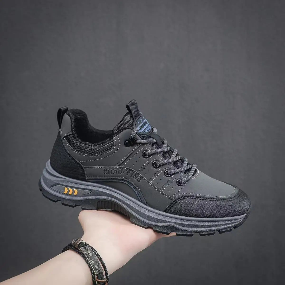 Men's new sports running shoes breathable anti slip casual  sneaker outdoor walking training shoes for male students and men