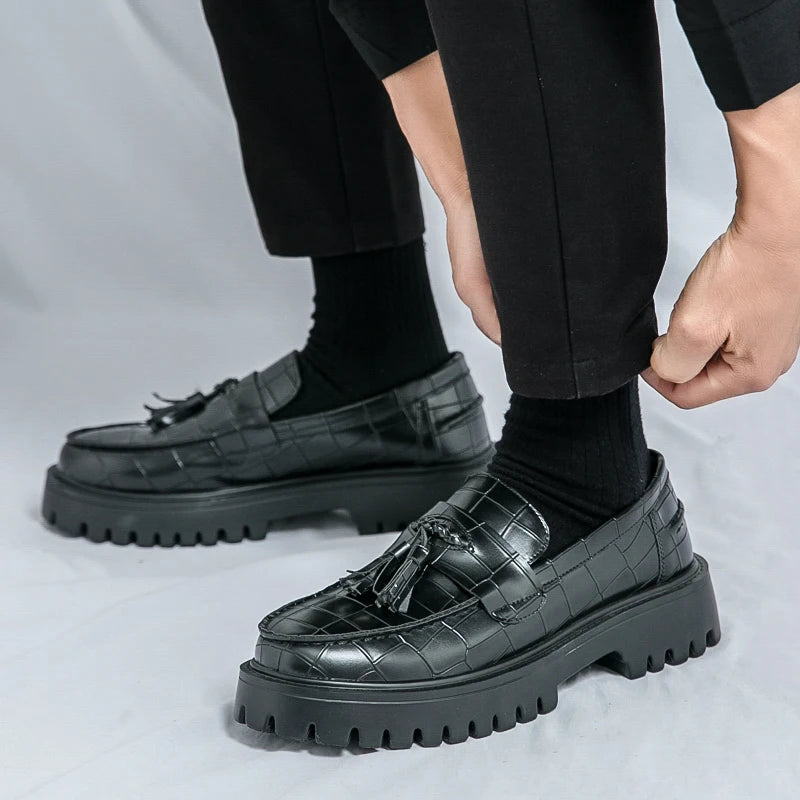 Men's thick soled leather shoes Gentleman retro elegant style Business Office Leisure 38-46 Adult thick soled loafers Black Gray