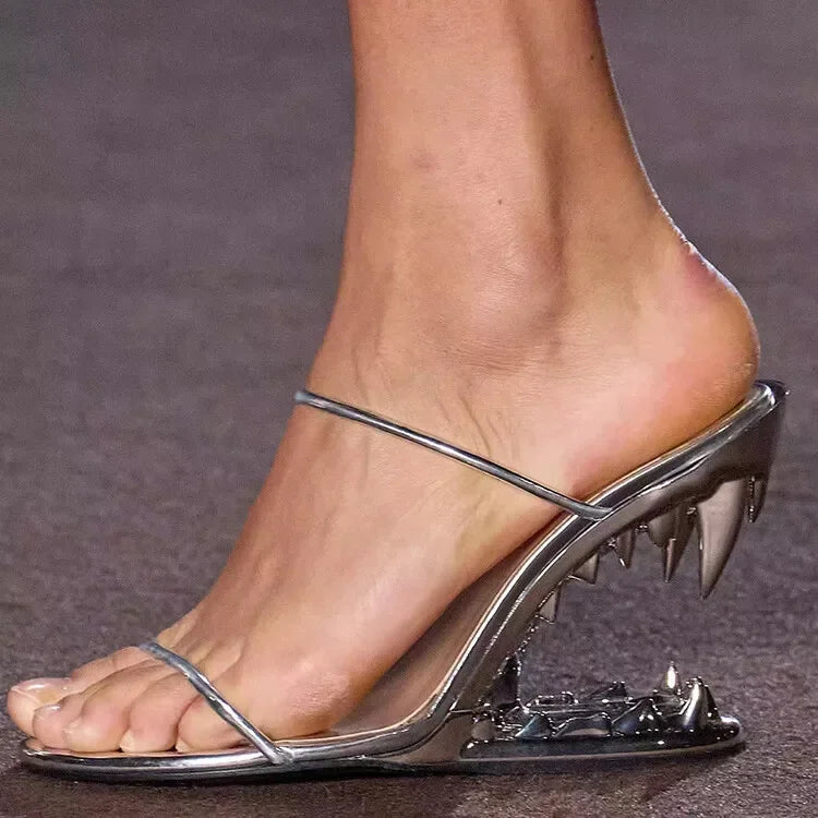 Spring Fashion Show, Teeth Shaped Heels, High Heels with Exposed Toes, Sloping Heels, Round Toe Fashion Women's Shoes