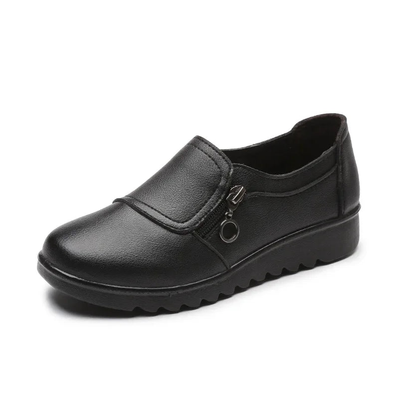 New Fashion Womens Flat Shoes Female Moccasin Slip-on Shoes Lightweight Women Casual Shoe Solid Color Versatile Zapatos De Mujer