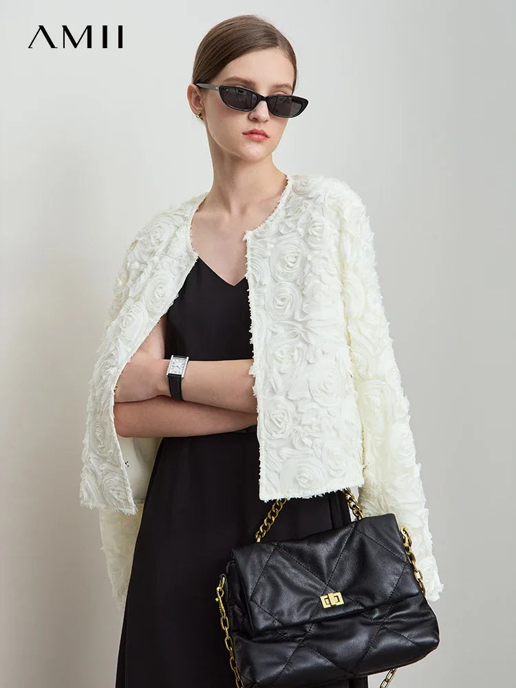 AMII Minimalism Short Jacket Women 2025 Autumn New Elegant Romantic Stereoscopic Flower O-Neck Hook Button Outwear Coat 12521066