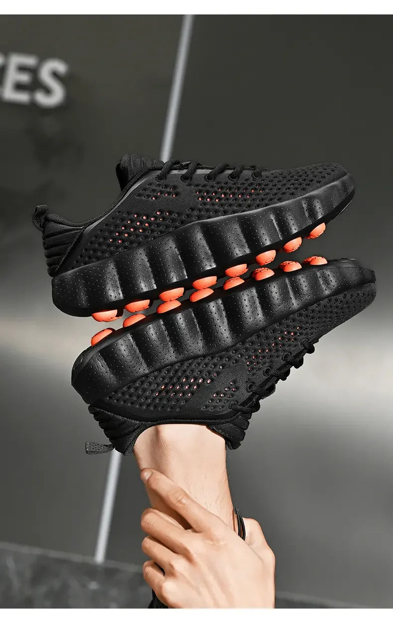 2026 Men's summer lightweight sports shoes, fashionable solid color versatile casual lace up  men's shoes