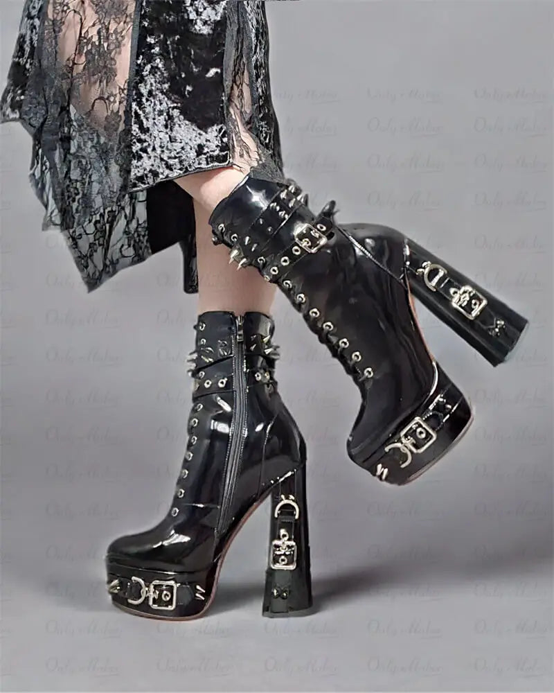 Onlymaker Women Platform Metal Buckles Lace-up Chunky Heel Ankle Boots Big Size Punk Booties