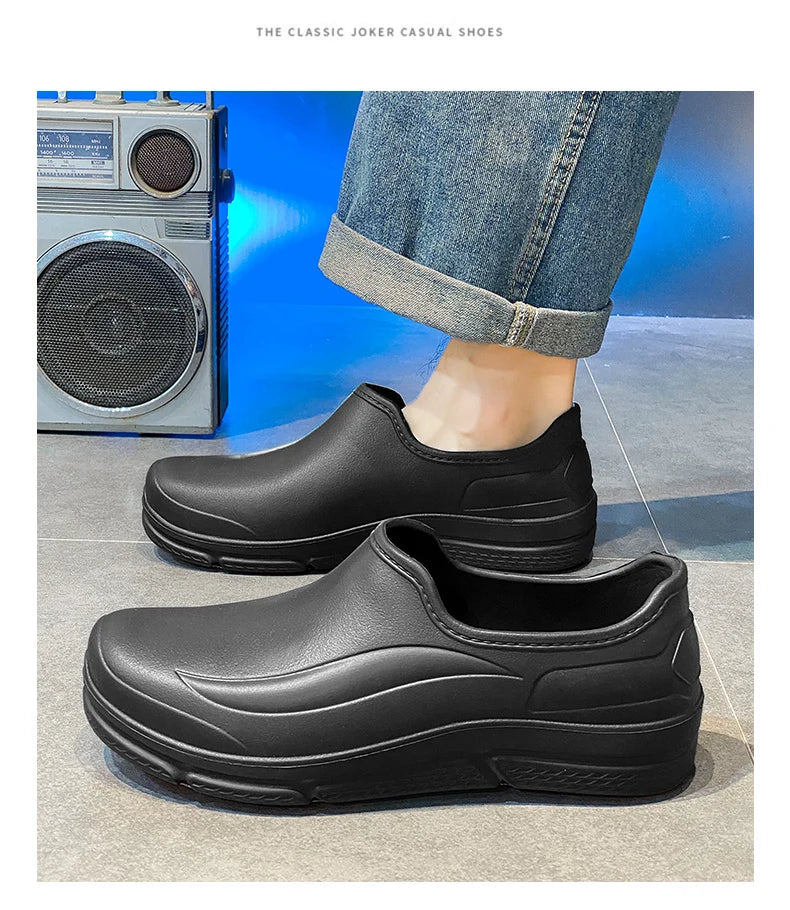 Summer Chef Shoes Anti Slip and Oil Proof Work Shoes Casual Lazy Slippers Soft Comfortable Beach Slippers Sandals Garden Shoes