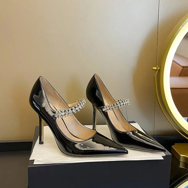 Spring 2025 New French Rhinestone Pointed White High Heels Temperament Patent Leather Shoes Women Wedding Pumps