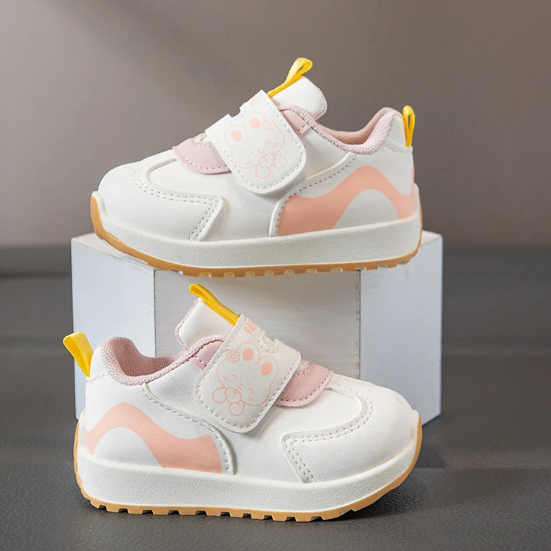 Kids New Fashion Cartoon Casual Shoes 2026 Breathable Non Slip Lightweight Comfortable Design Sneakers Girls Boys Outdoor Shoes