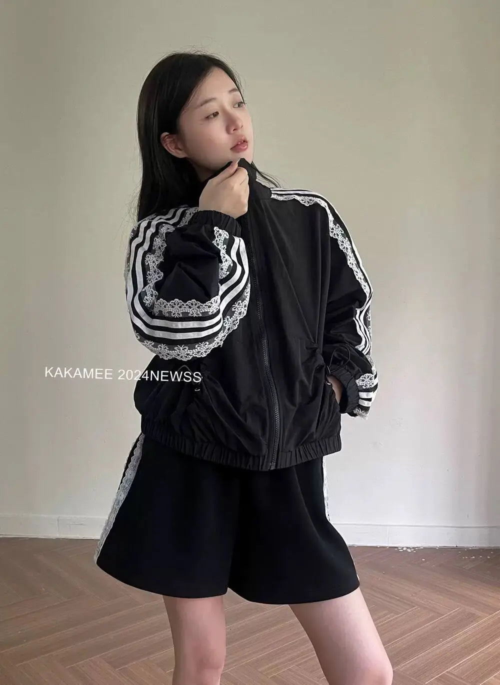 Korean Autumn Loose Hiking Jacket Casual Loose Hottie Trendy Streetwear Sport Waterproof Outdoor Jacket Chaquetas Para Mujer