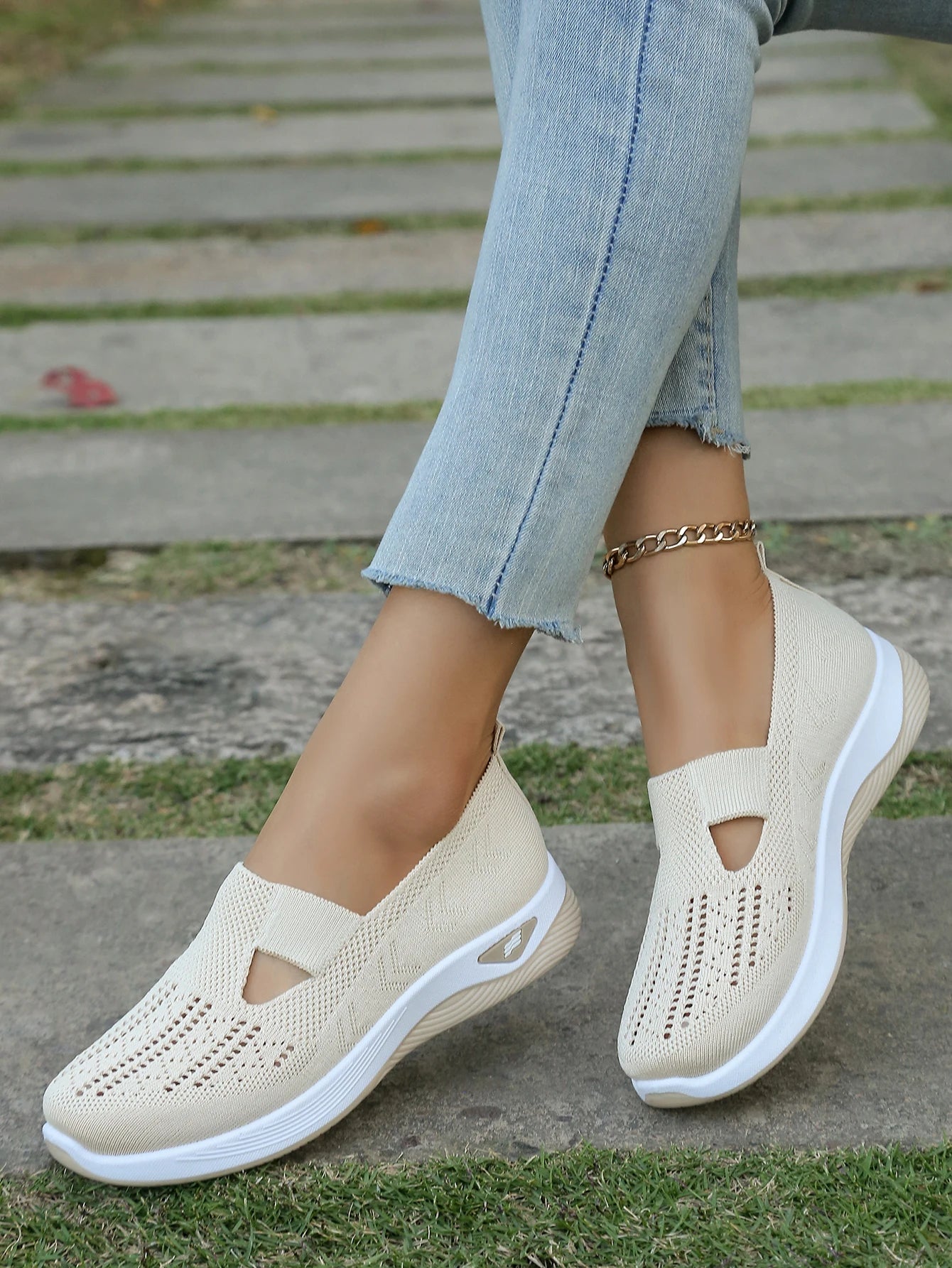 Women's Shoes, Women's Sports Shoes 2025, Breathable and Perforated Shoes, Breathable and Comfortable Shoes
