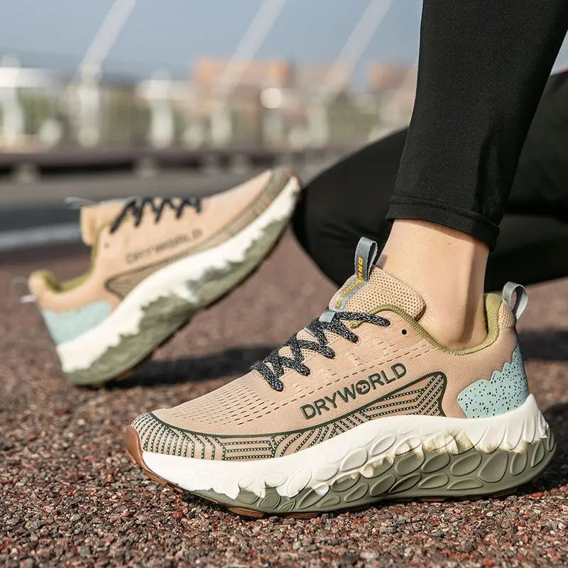 New Fashion Neutral Marathon Running Shoes Outdoor Road Lightweight Slow Running Shoes Men's and Women's Casual Walking Shoes