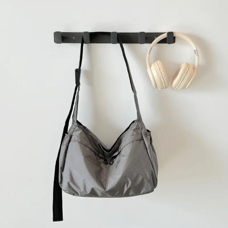 Outdoor Portable Crossbody Bags for Men and Women Commuter Waterproof Youth Shoulder Bag Solid Color Lightweight Female Tote