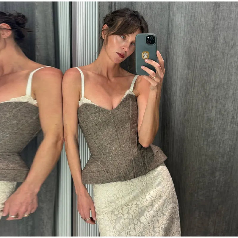Elegant Lace Patchwork Sling Top Women Sleeveless Backless Patchwork Crop Tops Female 2026 Fashion Summer Spring Vest Lady