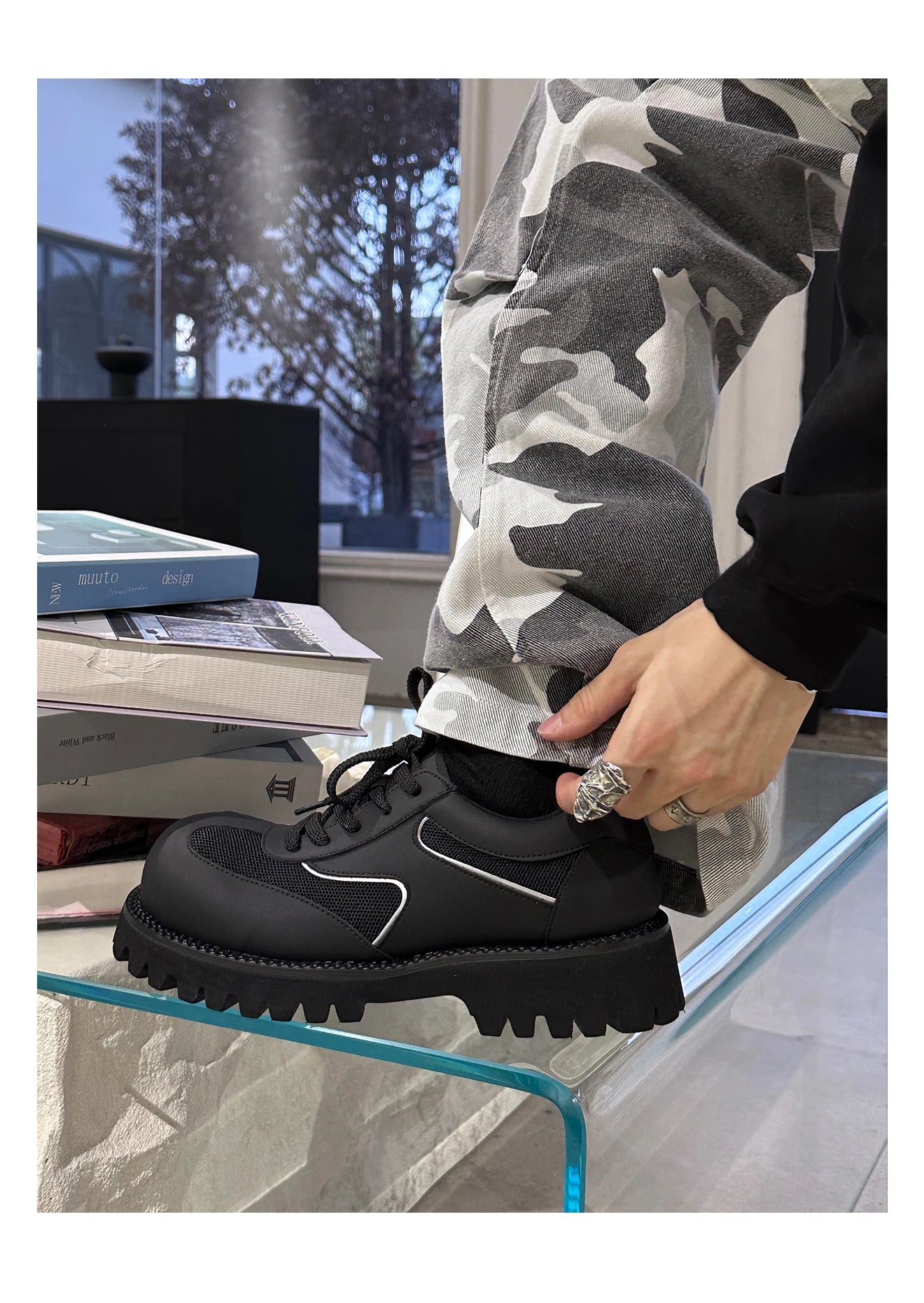 Sports leather shoes for men lightweight mesh splicing genuine leather black thick sole height increasing big head work shoes