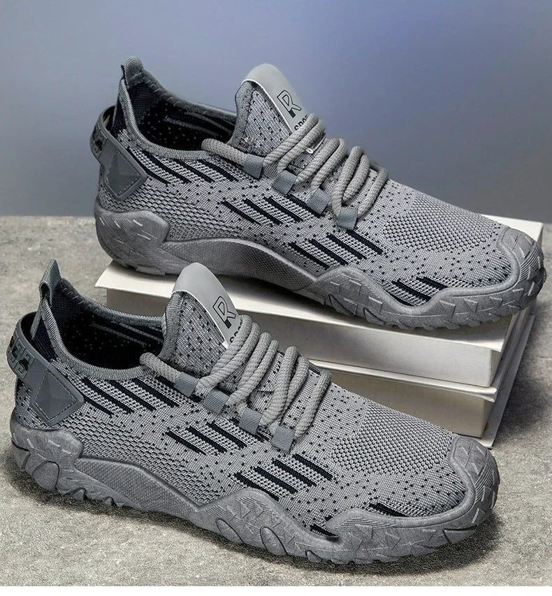 2026 New Men Shoes Breathable Non-slip Hollow Out Outdoor Running Shoes Trendy Sports Casual Sneakers