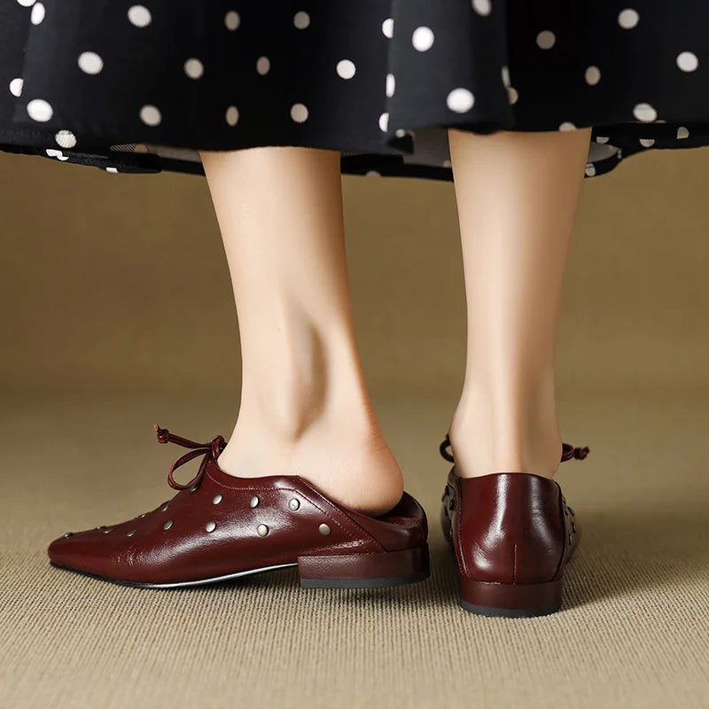 Dilalula 2025 Spring Genuine Leather Rivet Pumps Women Lace Up Low Thick Heels Soft Back Young Women Leather Leisure Pumps