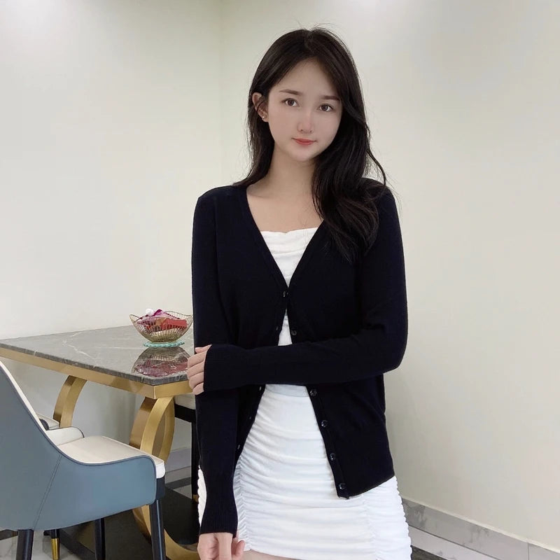Korean Fashion Black Cropped Blouses Cardigan Female Clothing Sweaters Jersey Long Sleeve Top Women's Coat Spring 2025 Style