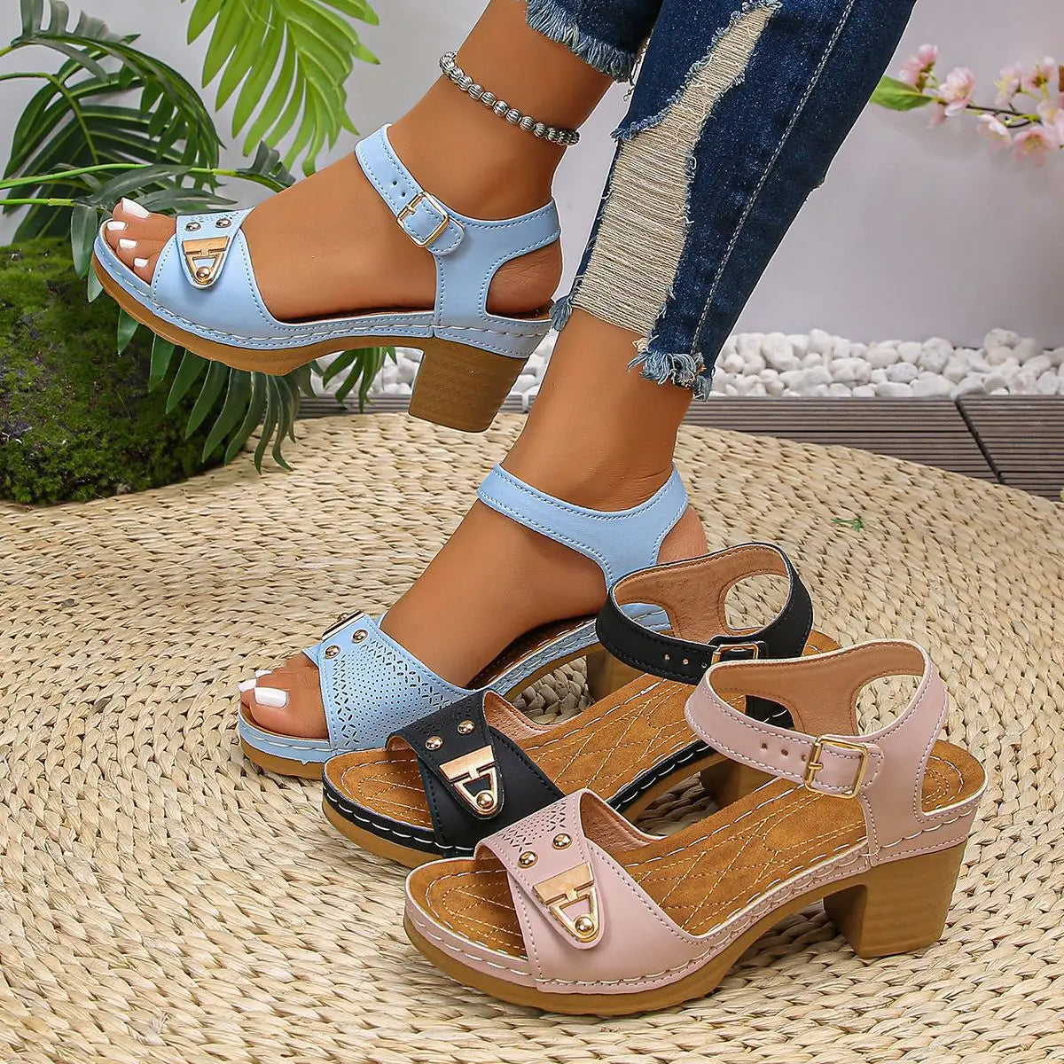 Women's Chunky Heel Sandals Adjustable Buckle Strap Plus Size Shoes Solid Color One Line Fashion Sandals for Women Summer 2025