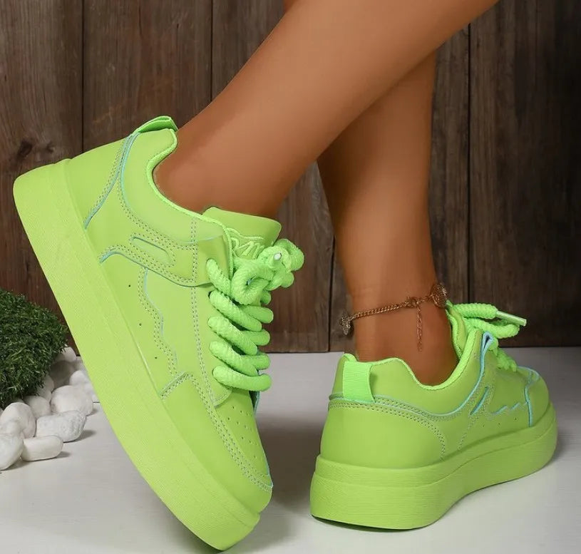Thick-Soled Sneakers for Women 2025 Fall New Fashion Versatile Heightening Bread Shoes Casual Platform Women's Vulcanize Shoes