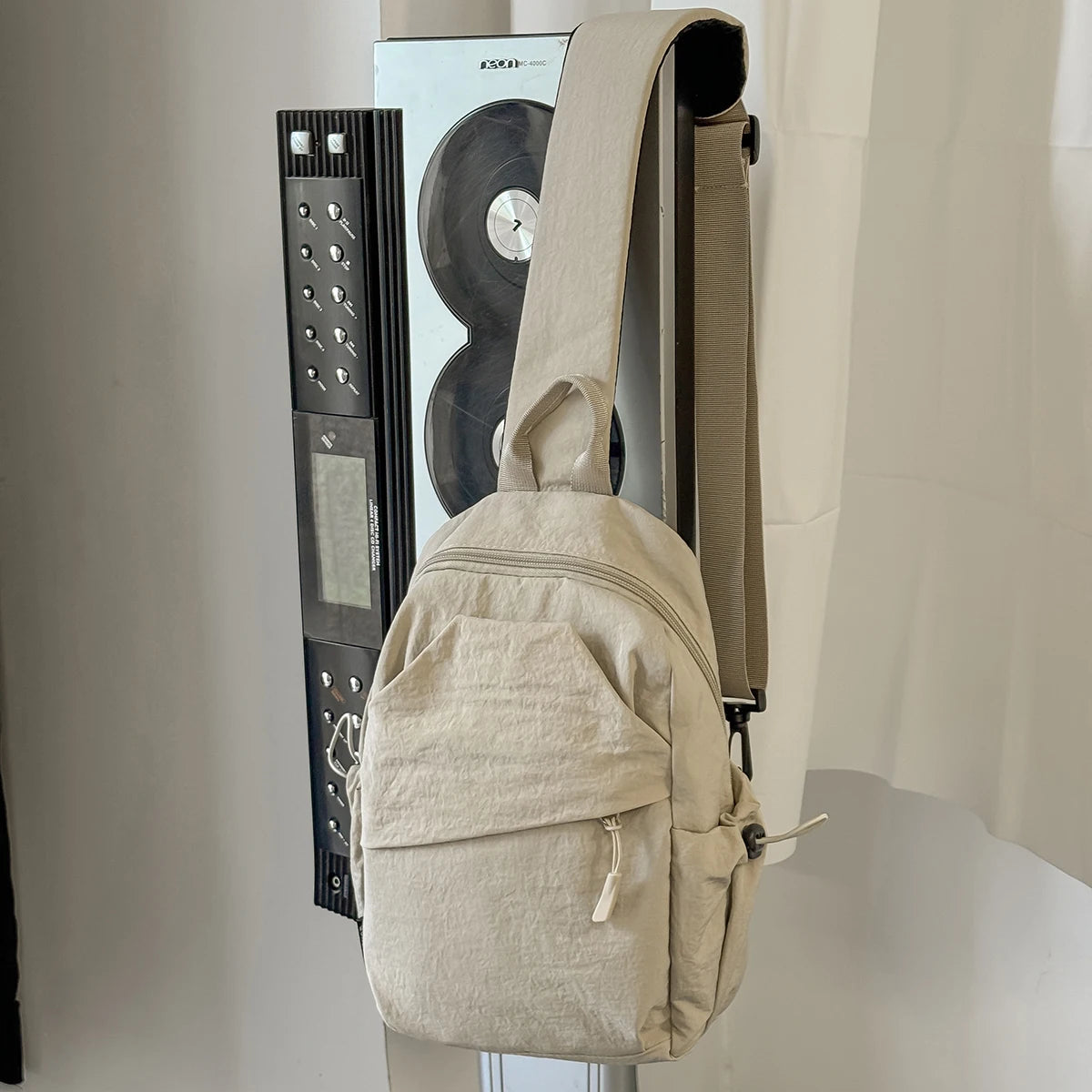 Men's Chest Bag, Fashionable Chest Messenger Bag, Niche Waist Bag, Large-Capacity Casual Commuter Shoulder Bag, Mountain Climbing