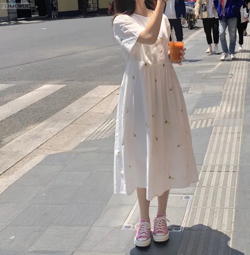 Loose Summer Cute Sweet Japanese Style Girls Flower Embroidery Retro Vintage Single Breasted Button Cotton Blends Shirt Dress