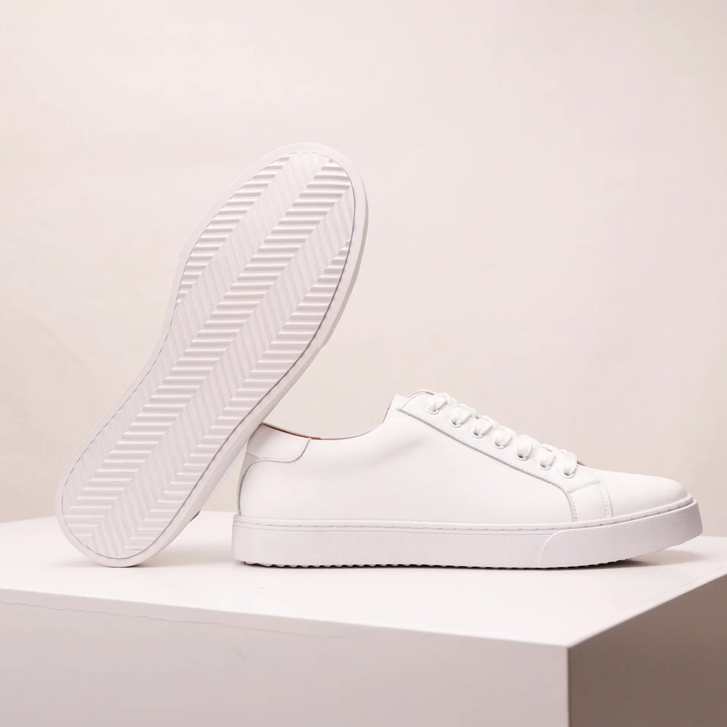 Mens Sneakers Genuine Leather Casual Outdoor Shoes Non-Slip Breathable Luxury Brand Footwear Top Quality Handmade White Shoe Men