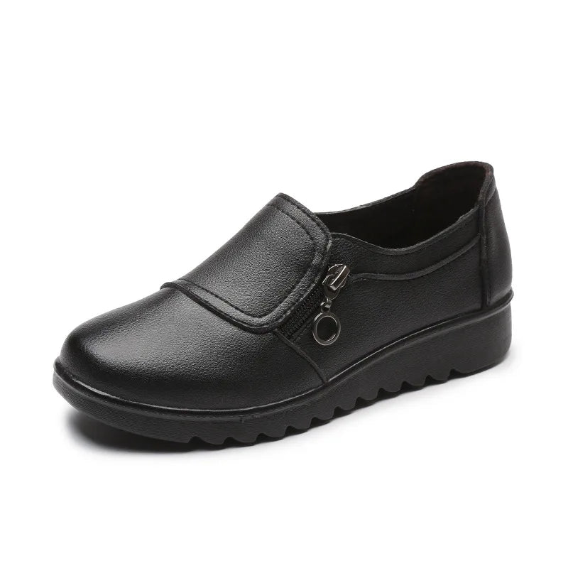 New Fashion Womens Flat Shoes Female Moccasin Slip-on Shoes Lightweight Women Casual Shoe Solid Color Versatile Zapatos De Mujer