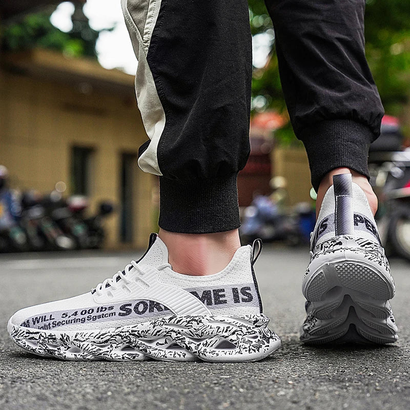 Men’s Sneakers Comfortable Breathable Platform Shoes Man Running Shoes Breathable Comfortable Fashion Walking Sneakers