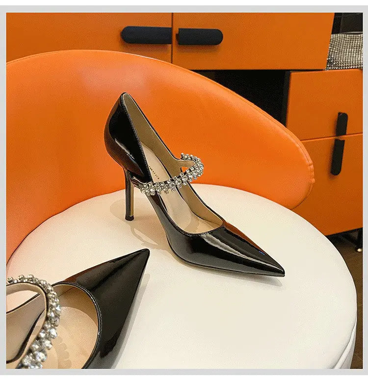 Spring 2025 New French Rhinestone Pointed White High Heels Temperament Patent Leather Shoes Women Wedding Pumps