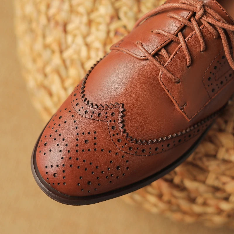 Women's New Round Head Burnt Flower Inner and Outer Leather Cowhide Lace up Large Low Heel Block Oxford Shoes