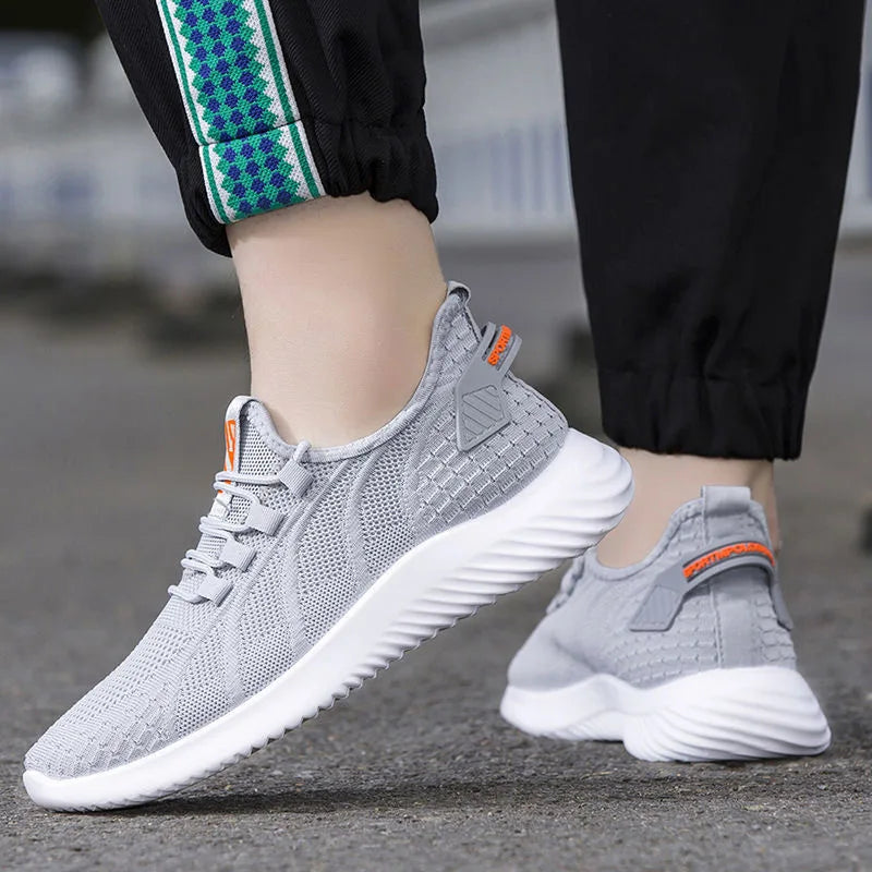 Spring New Fashionable Men's Running Shoes Leisure Style Youth Trendy Sports Shoes Low Top round Toe Rubber Outsole Mesh Lining