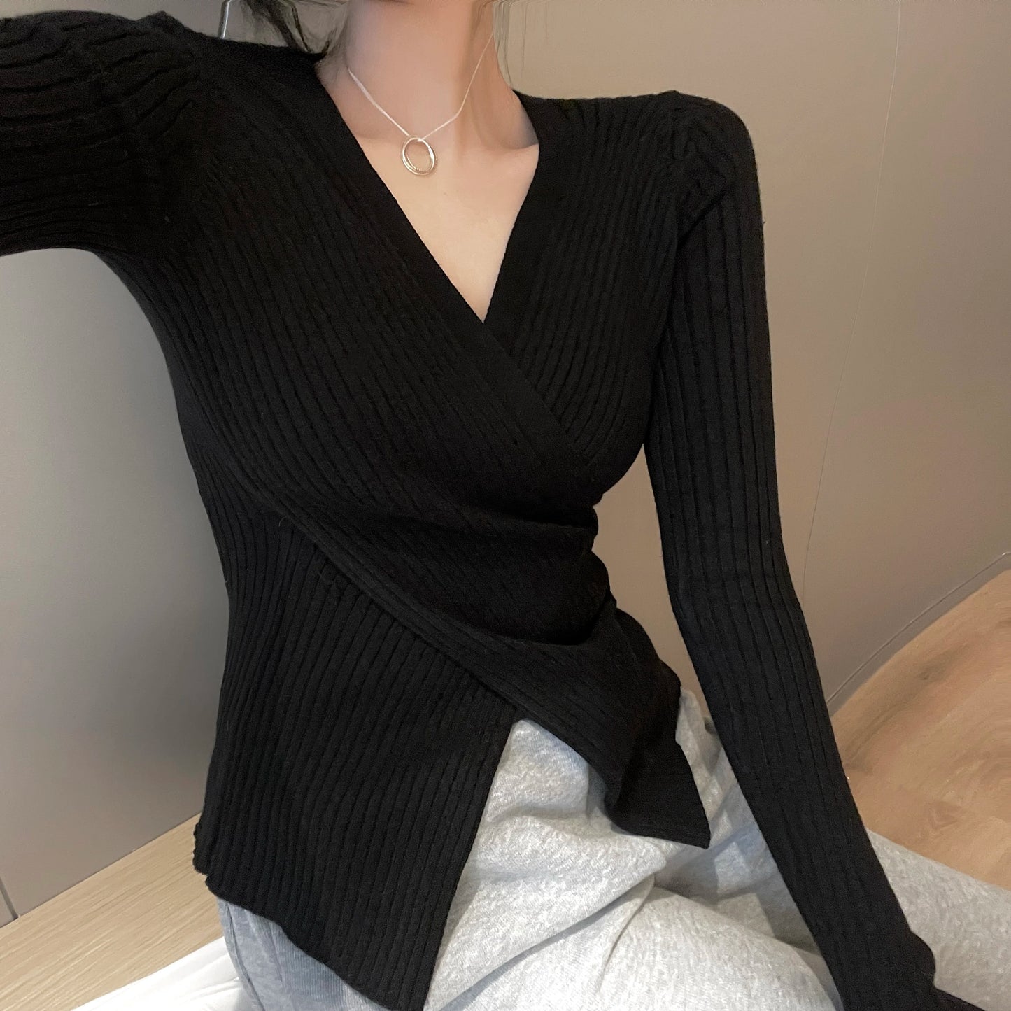 Ribbed Knit Surplice Sweater for Women Pullovers Long Sleeve Plain Jumper Teen-girl Fall Winter Balletcore Chic Outfit