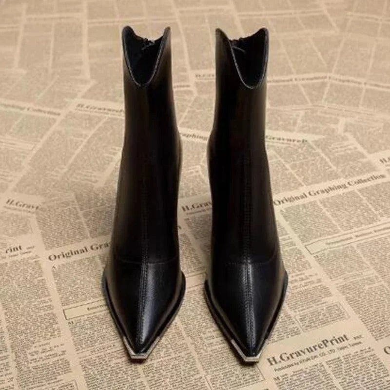 Spring 2024 New Women Ankle High Heels Shoes Zipper Chelsea Boots Brand Pointed Toe Boots Goth Designer Pumps Motorcycle Botas