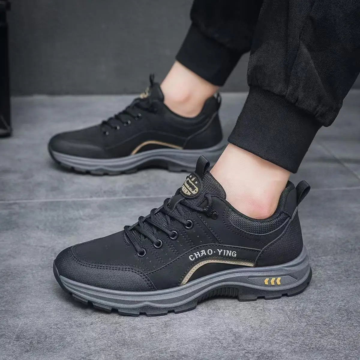 Men's new sports running shoes breathable anti slip casual  sneaker outdoor walking training shoes for male students and men