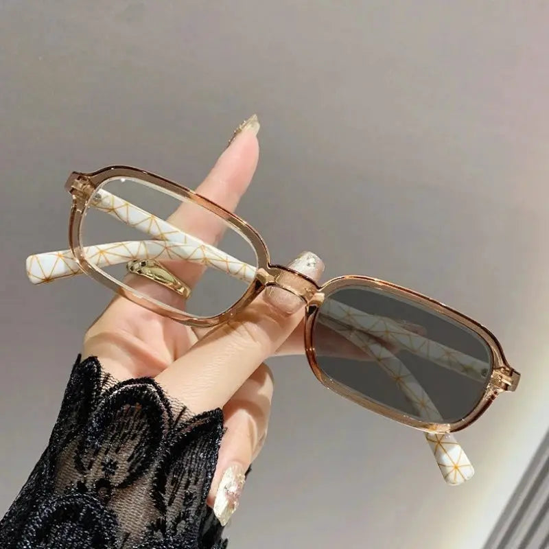 Women's INS Style Photochromic Reading Glasses Retro Square Small Frame Brand Designer Popular Eyeglasses Diopter 0 To +4.0 BAZAARHUBO