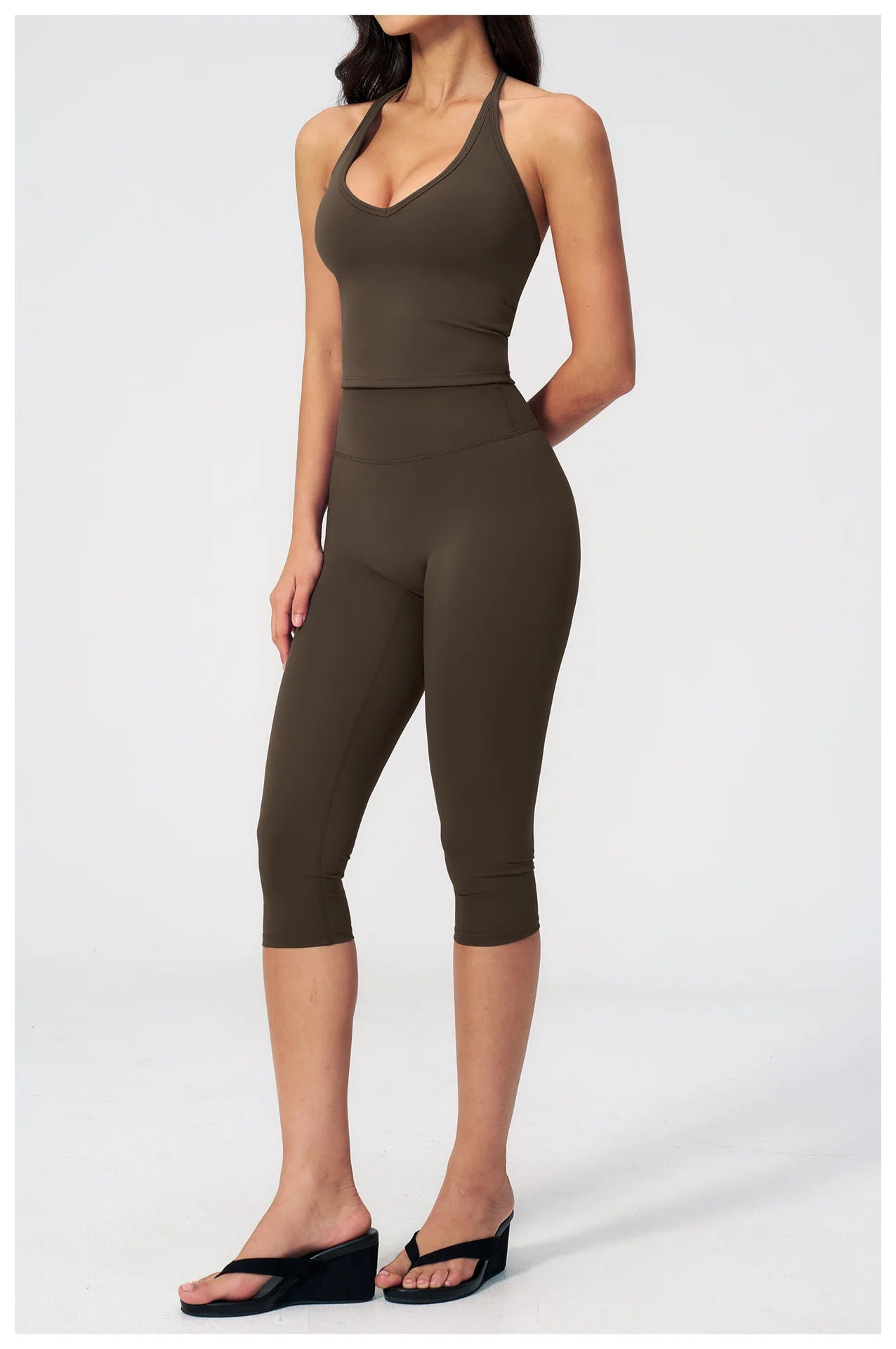 Sports Set Two Pieces Yoga Set Women's Sports Set Quick Drying Short Sleeve Fitness Set Gym Running Slim Capri Pants Sportswear