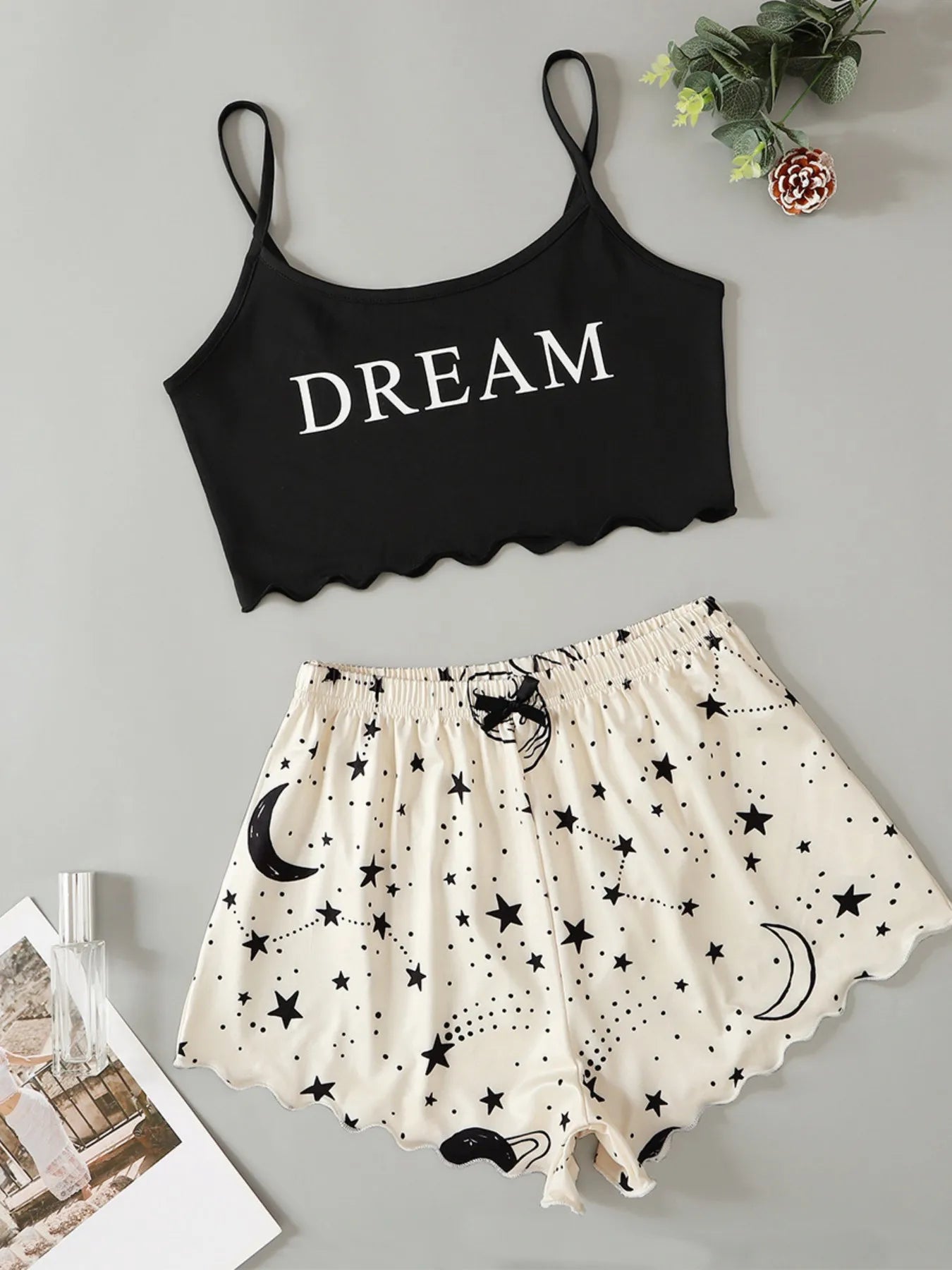 Summer Pajamas Set Women's Sleepwear Star Moon Printed Sleeveless Sling Crop Tops and Shorts Set Homewear Loungewear Pijama