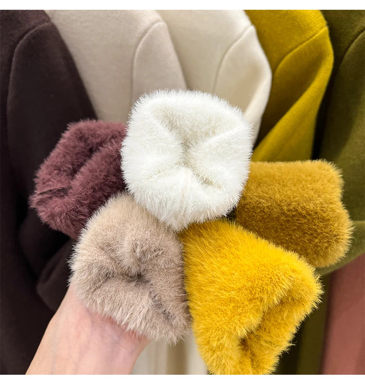 Women's O-neck Velvet Thicken Sweaters Winter Slim Warm Long Sleeve Knitted Tops Casual Plush Fleece Lined Soft Pullovers Ladies