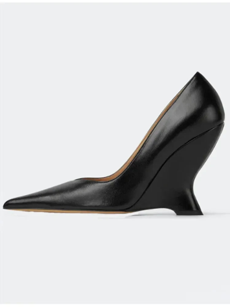Summer 2024 New High Heels Thick Sole Thick Heel Lacquer Leather Shallow Mouth Pointed Fashion Sexy Women's Oversized Shoes