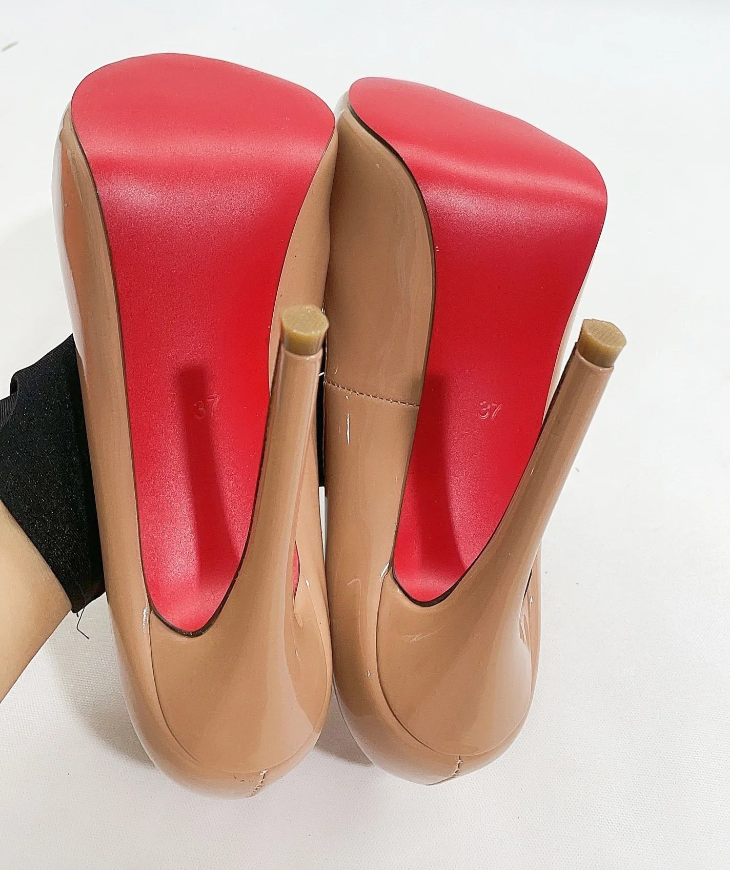 Peep Toe Apricot Color Patent Leather Women’s Pumps Platform Stiletto Super High Heels Slip On Red Sole Single Shoes Female 202