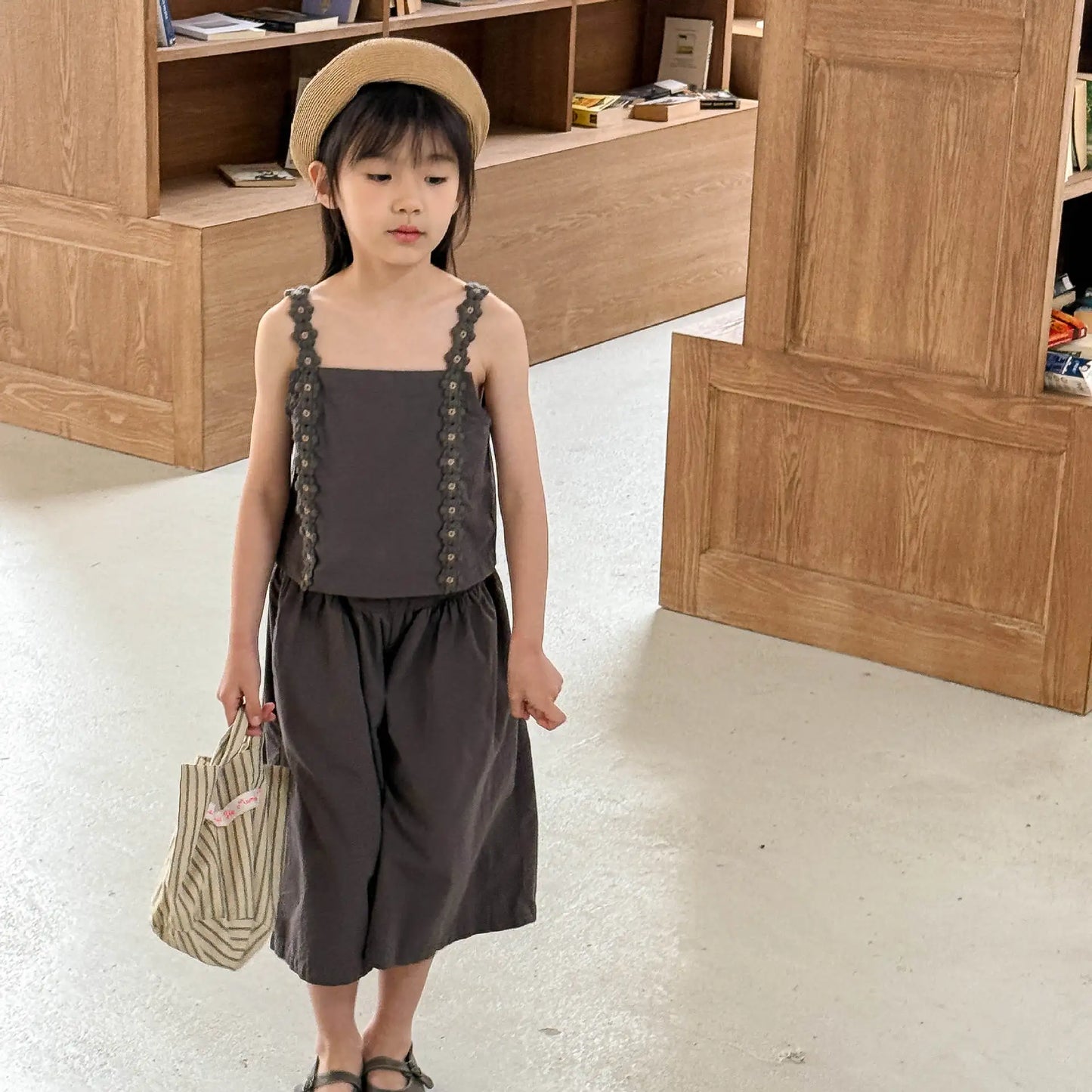 2025 Summer New Girls Sleeveless Clothes Set Kids Girls Flower Sling Vest + Pants 2pcs Suit Children Clothing Baby Outfits