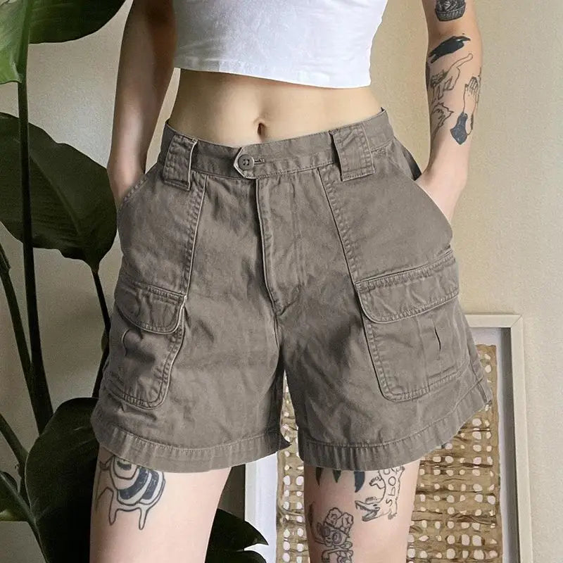 Straight Cargo Shorts Women Fashion American Retro Simple Leisure All-match Hot Summer Streetwear Mid Waist Pockets Designer Ins