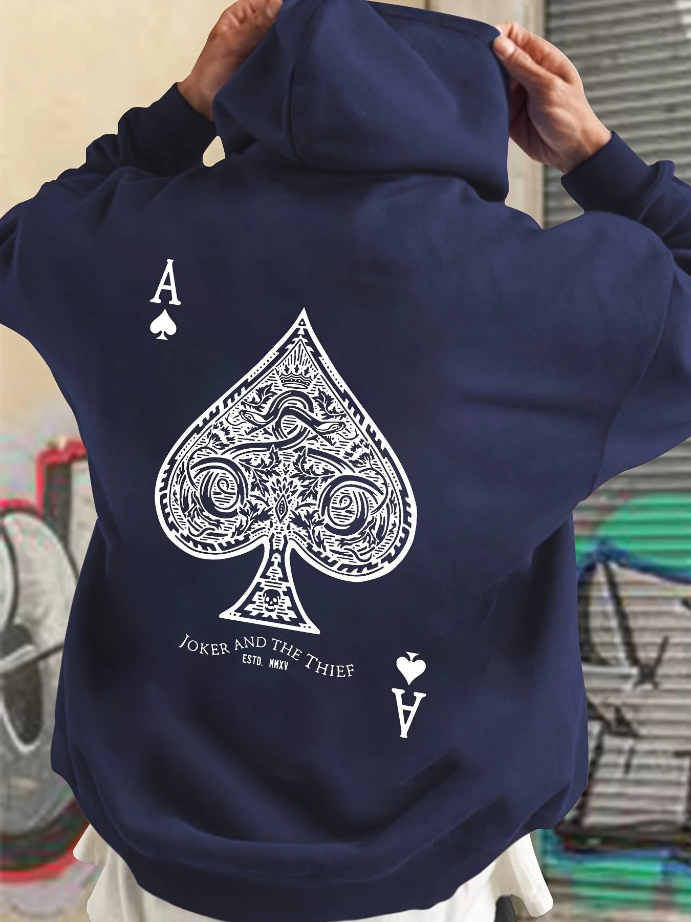 Men's autumn and winter casual fashion loose back poker card A graphic printed long sleeved hooded sweatshirt warm pullover BAZAARHUBO
