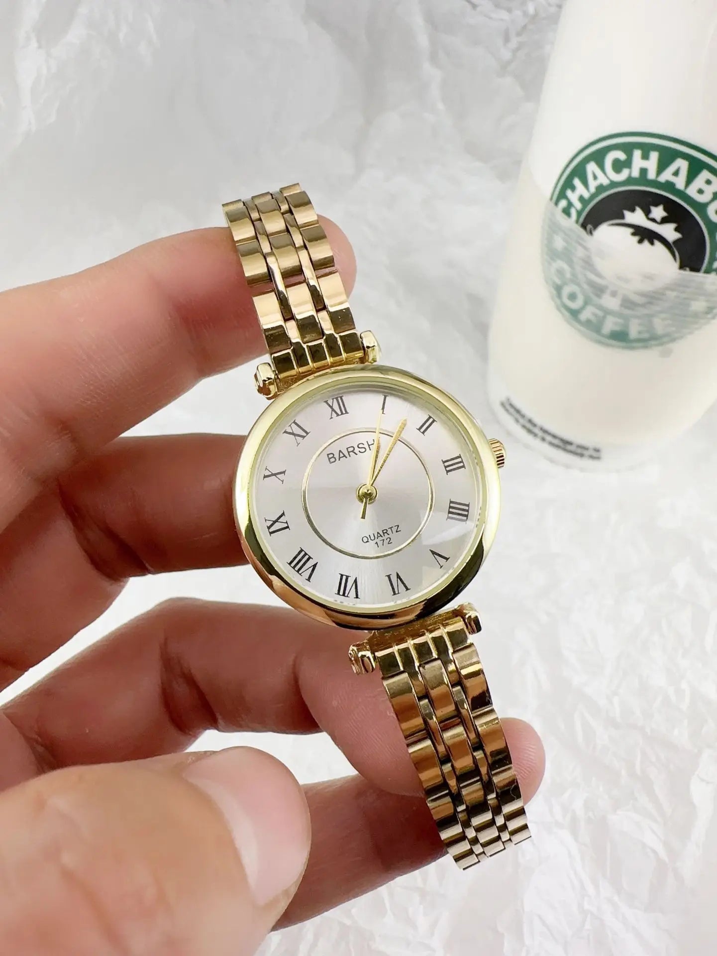 UTHAI New Women's Watch Steel Strap Exquisite Ladies' Watches Simple Thin Compact Fashion Wrist Watch Clock