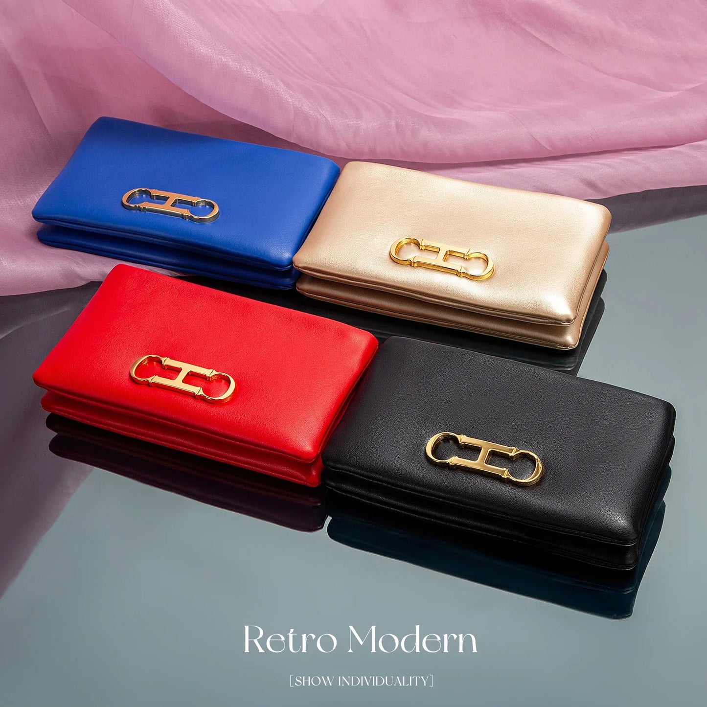 Retro and Versatile Solid-color Fashion New Women's Rectangular Clutch Minimalist Classic Letter-style Cardholder