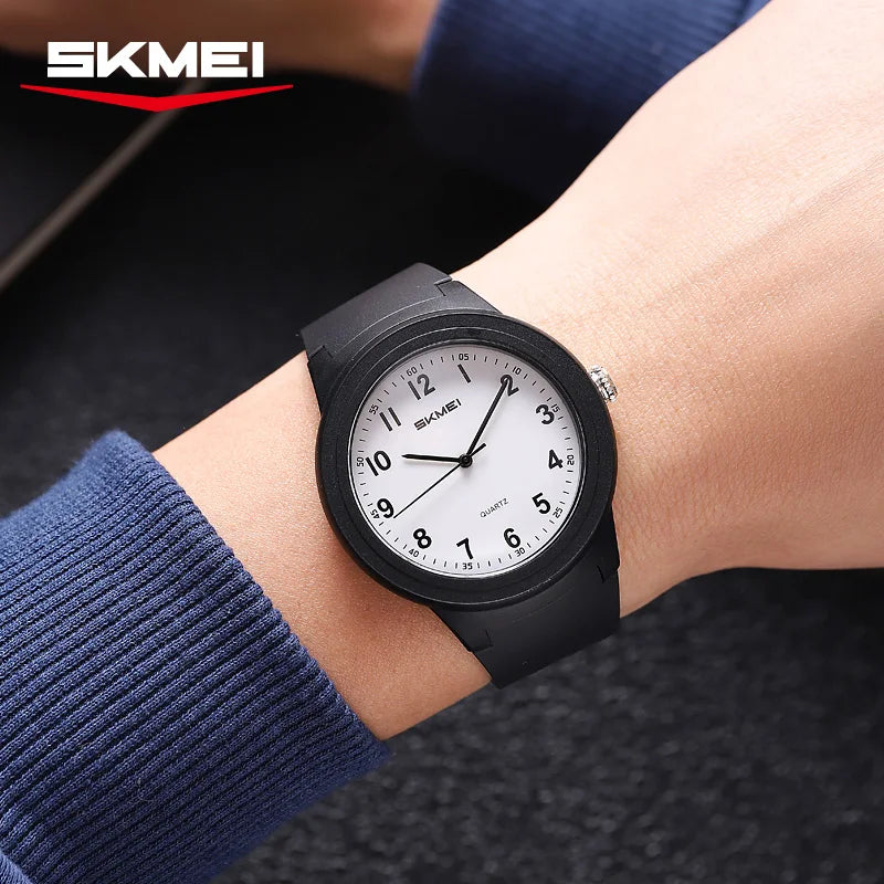 SKMEI 2469 Men Fashion Simple Waterproof Watches Ultralight Sports Quartz Mens Wristwatches Shockproof Clock 2108 Reloj Hombre