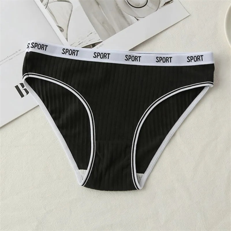 Fashion Letter Women's Underwear Breathable Cotton Triangle Pants Mid Waist Sexy Comfortable Lingerie Bright Cute Girl Briefs