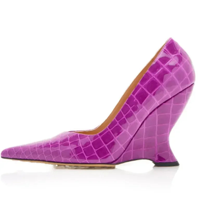 Summer 2024 New High Heels Thick Sole Thick Heel Lacquer Leather Shallow Mouth Pointed Fashion Sexy Women's Oversized Shoes