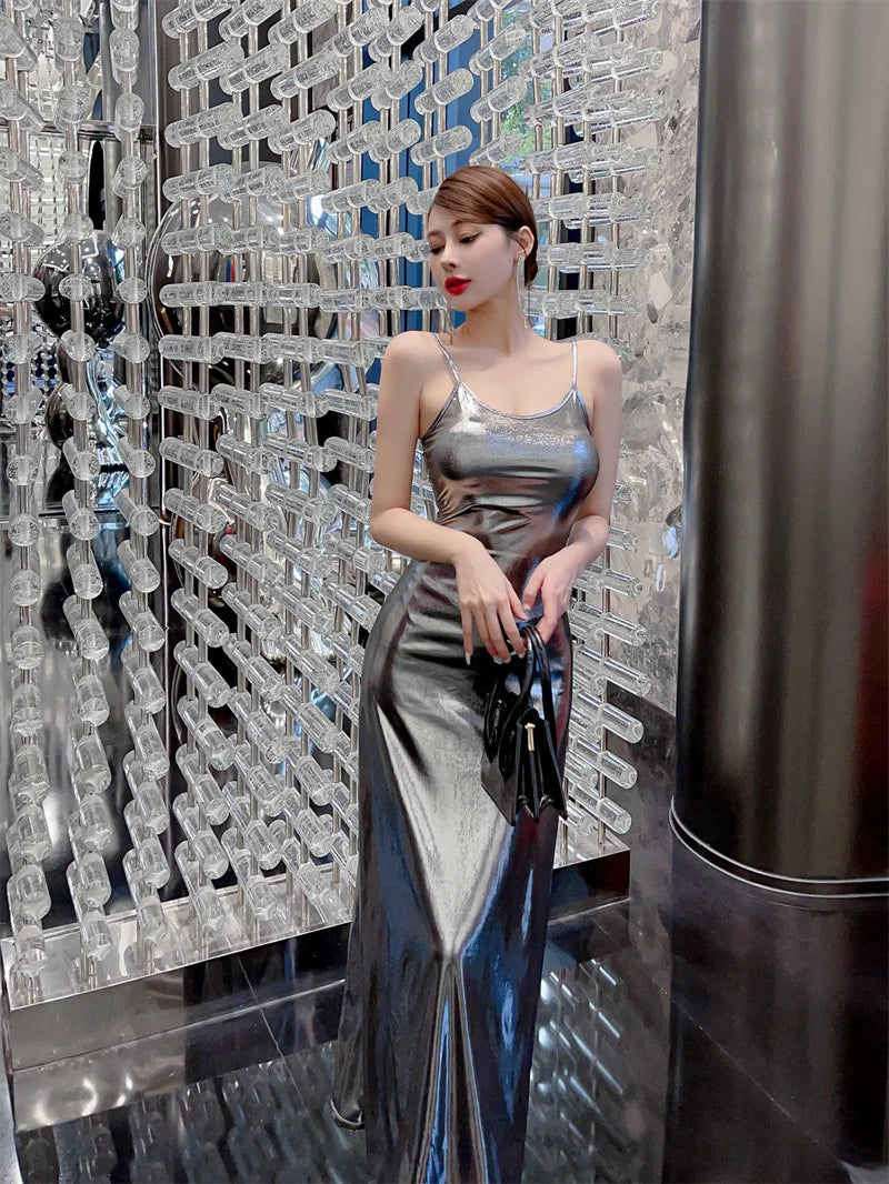 Sexy Style Light Luxury Spicy Girl Liquid Bright Female Korean Indie Style Silver Dress Elegant Party Fashion TemperamentBMI6