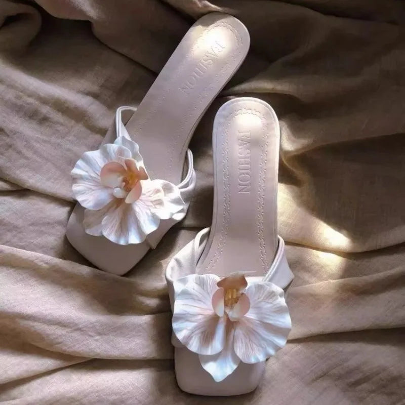 Brand Women Sandals 2025 Summer New Elegant Flowers Sandals Casual Fashionable Outer Wear High Heels Shoes Women Slides Women