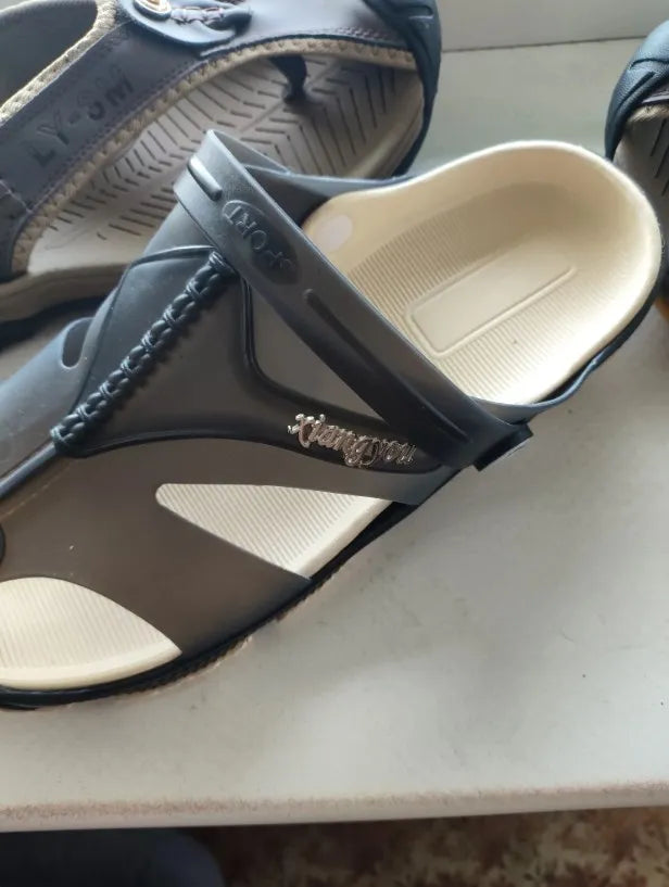 2023 New Men Outdoor Sandals Breathable Summer Beach Shoes Anti-Slip Comfortable Casual Slippers Walking Footwear Male Sandals